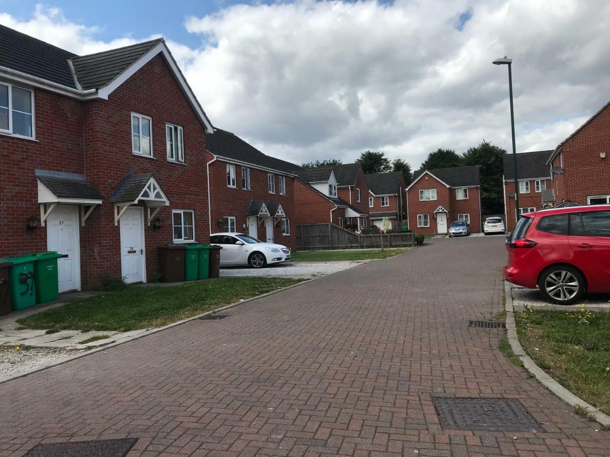 House Shared, New Build 29 Nottingham 3Bedrooms المظهر الخارجي الصورة